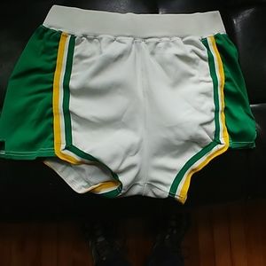 VTG 70's era celtics shorts. Size 34 men's